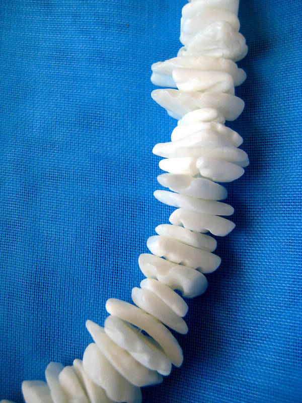 Wholesale Lot Hawaiian Jewelry White Puka Shell Necklace 16″ 18″ 20″ 22″ 24″