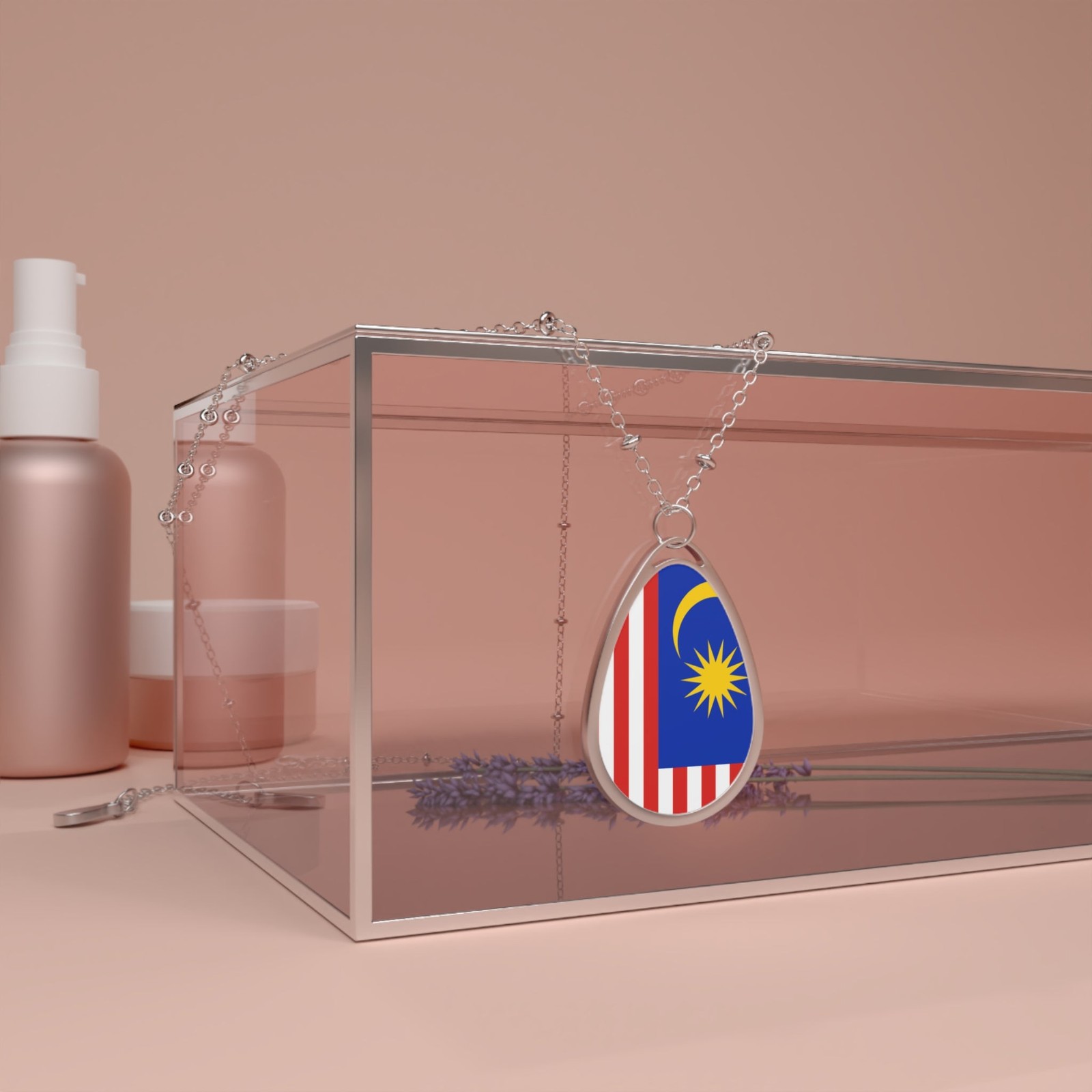 Malaysia Flag Necklace – Oval Malaysian Heritage Pendant – One Size /