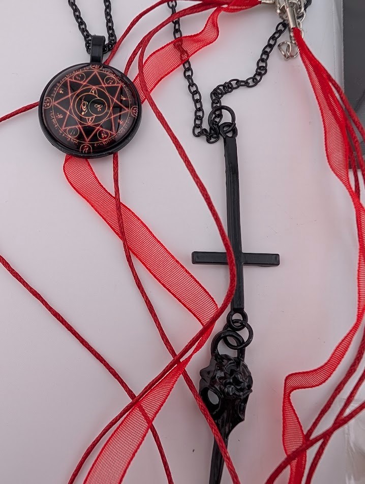 10pc GOTHIC WITCHY JEWELRY LOT occult wiccan pentagram moon necklace earrings 5G