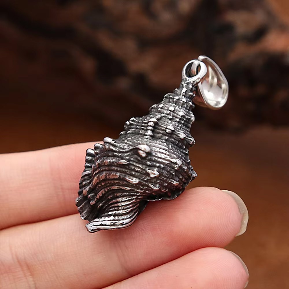 Unique Stainless Steel Seashells Conch Pendant Necklace Punk Sea Shell Necklace