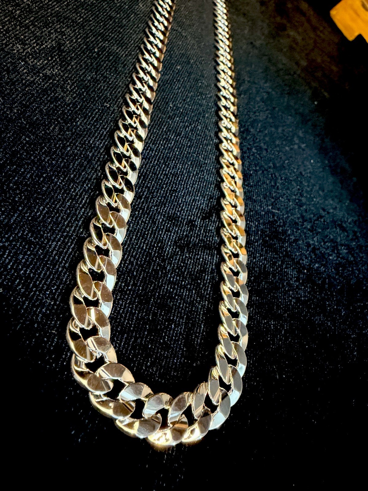 BEAUTIFUL Stamped 925 Sterling Silver Concave Cuban Necklace. 24in 8MM. 69g
