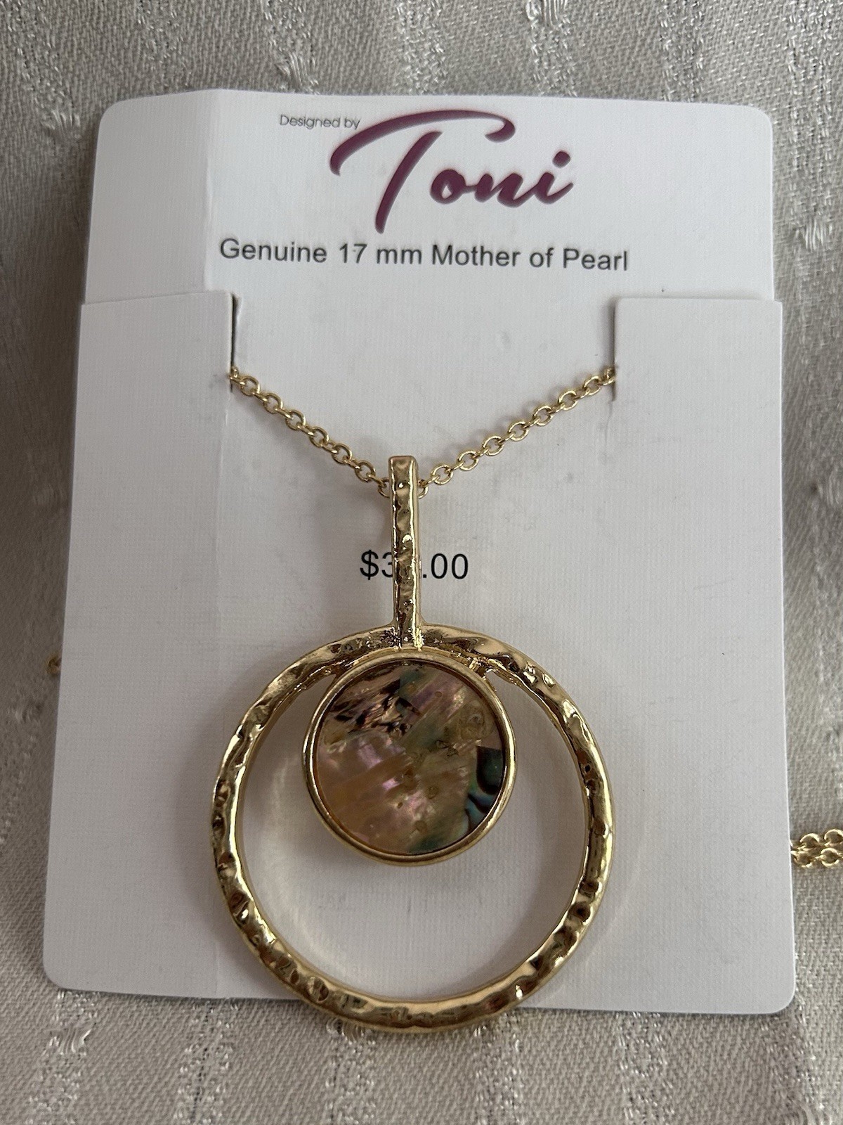 17mm Mother of Pearl Necklace **NEW**