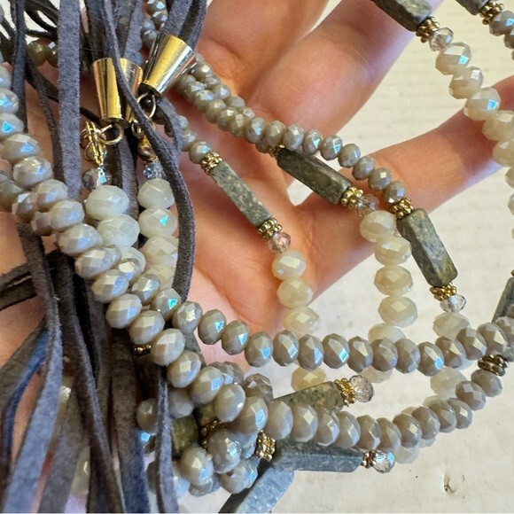 Beautiful Lariat Necklace Multi Wear Faceted Beads with Leather Tassel