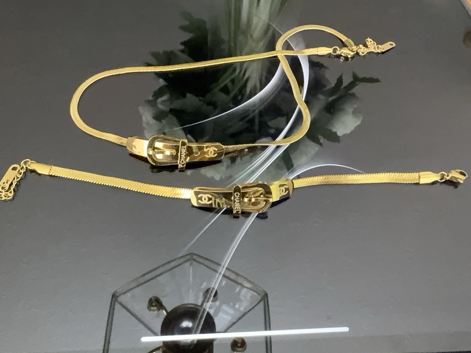 Signed Gold Tone Herringbone Chain Choker Necklace Lobster Adjustable