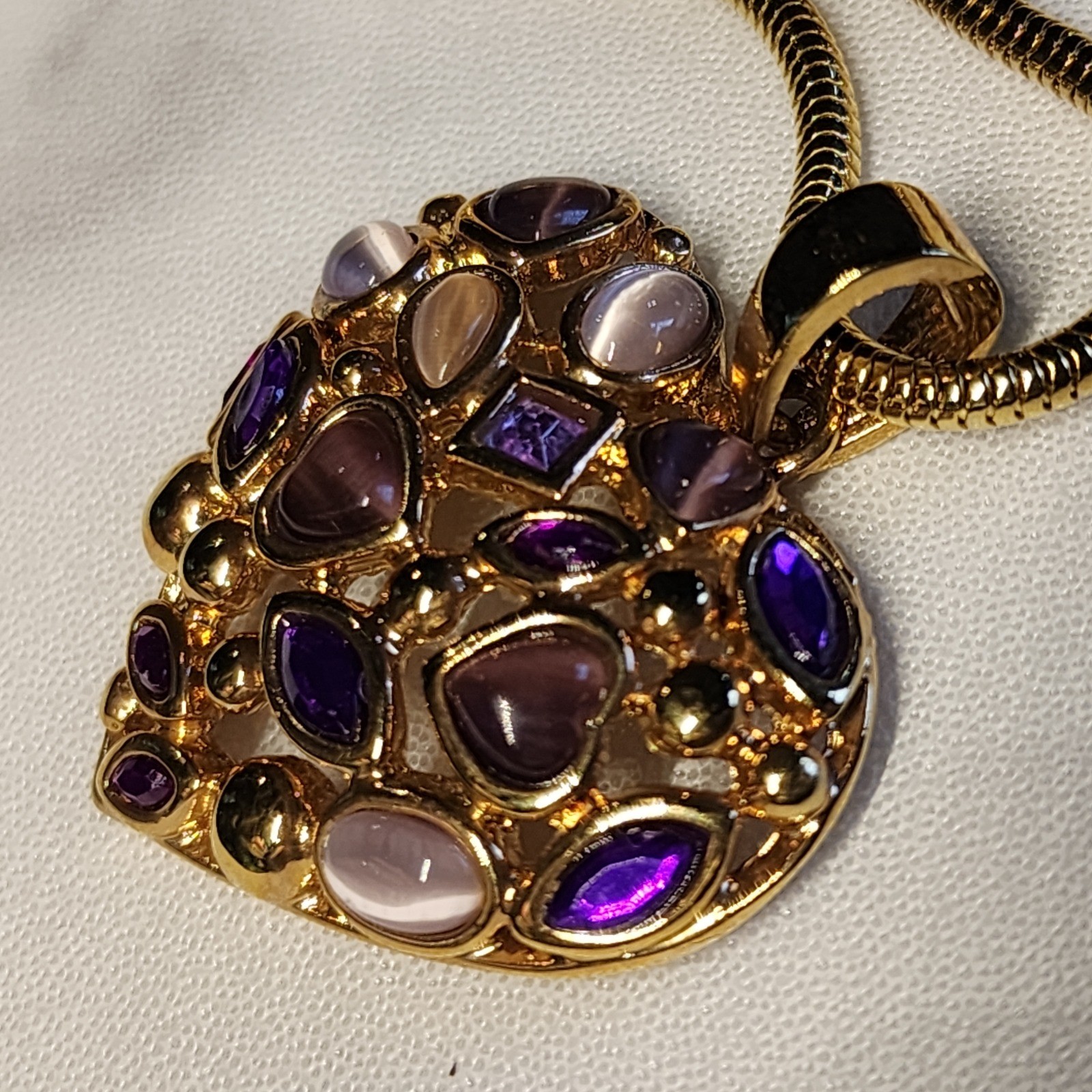 Roman Heart Pendant Necklace Gold Tone Purple Pink Cabochon Stone Snake Chain