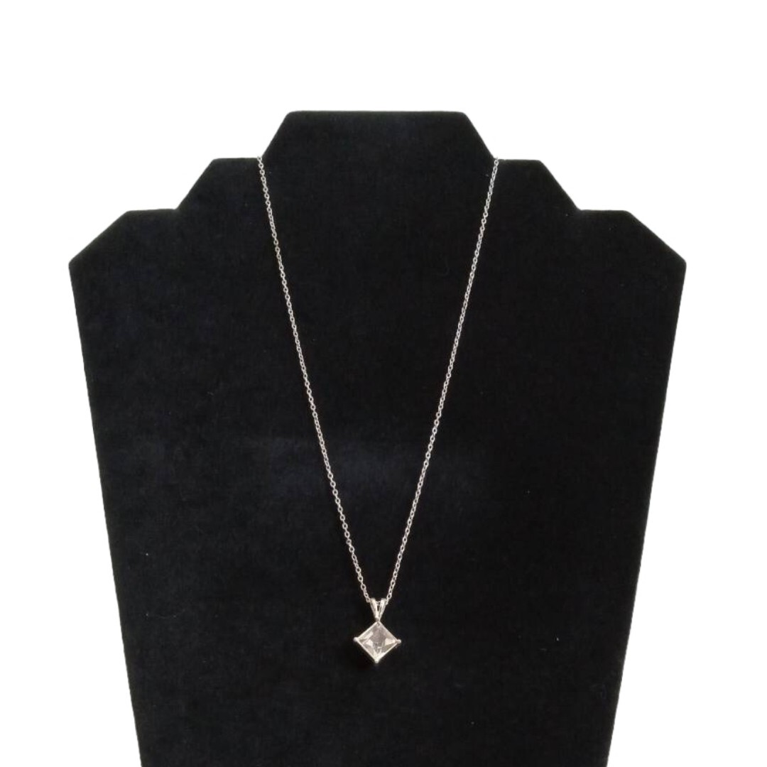SHA Jewelry Silver Tone Single Strand Diamond Shaped Rhinestone Pendant Necklace