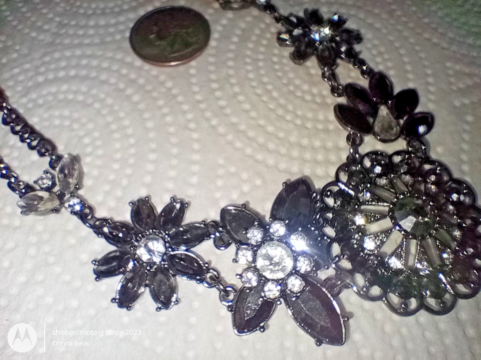 Very Beautiful Flower Statement necklace Rhinestones 17-20 inch Costume Jewelry