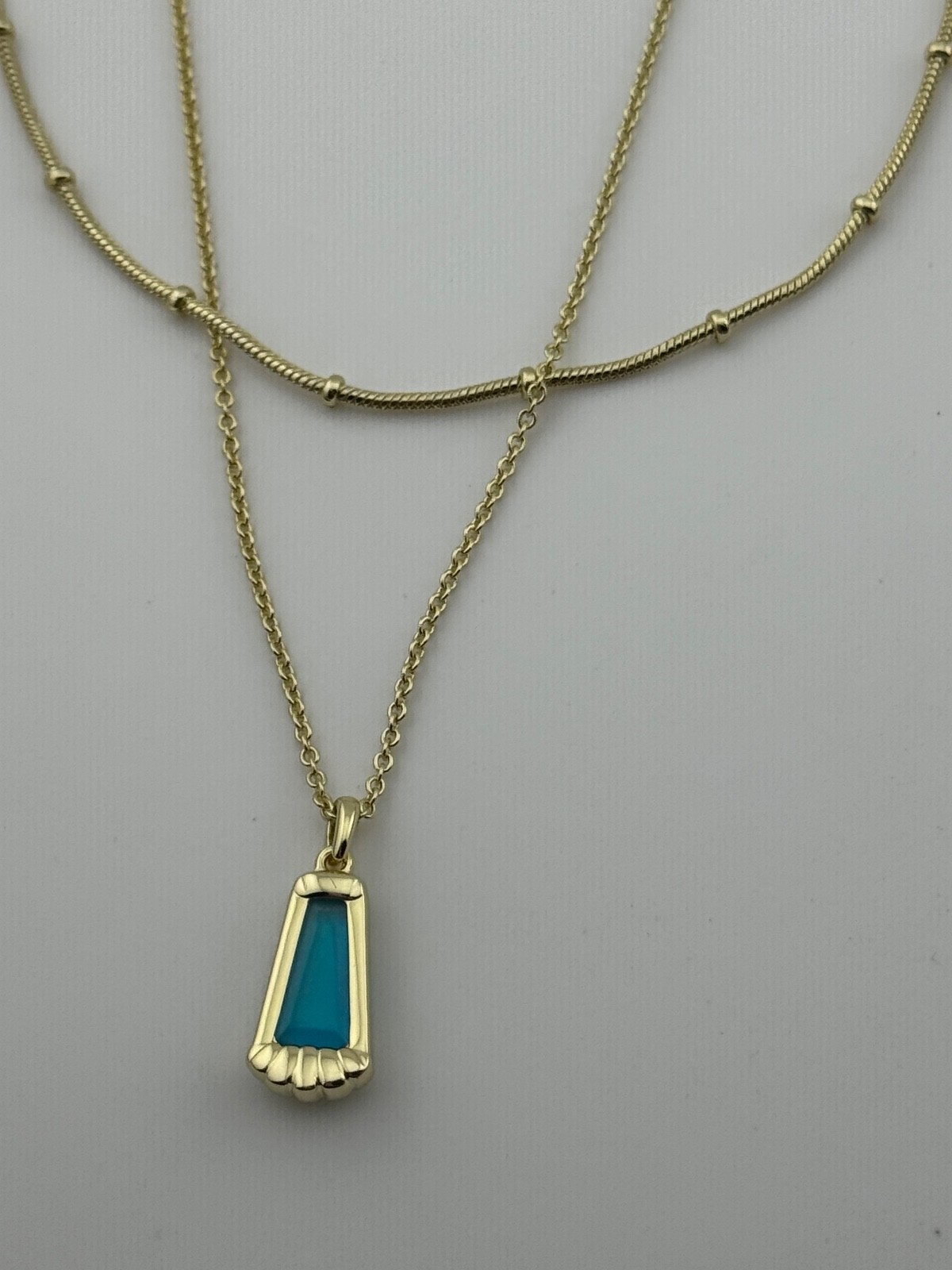 Kendra Scott Serena Multi Strand Gold Tone Necklace Matte Blue Dichroic Glass