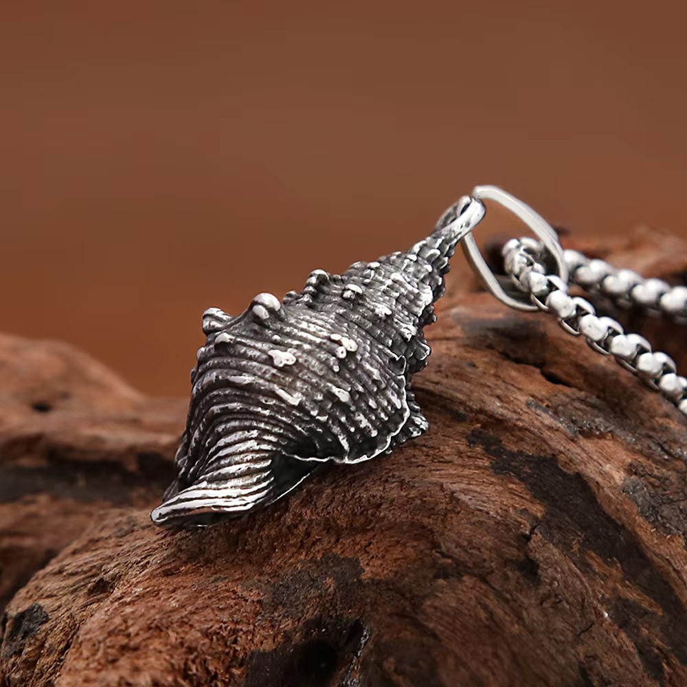 Unique Stainless Steel Seashells Conch Pendant Necklace Punk Sea Shell Necklace