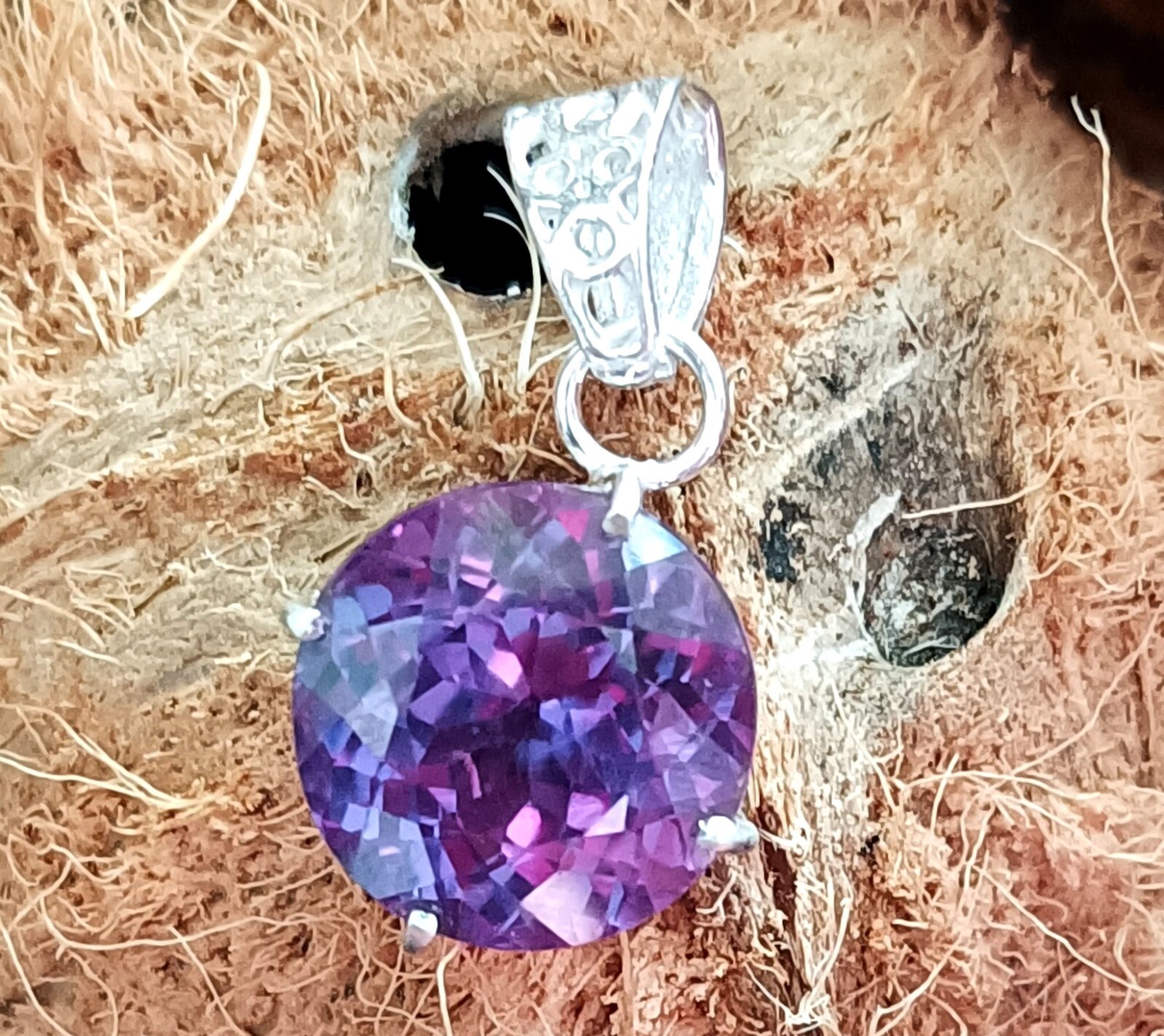 AAA+ Hand-Made Pendant Natural Alexandrite Bi-Color Gems In Solid Silver 42.05Ct