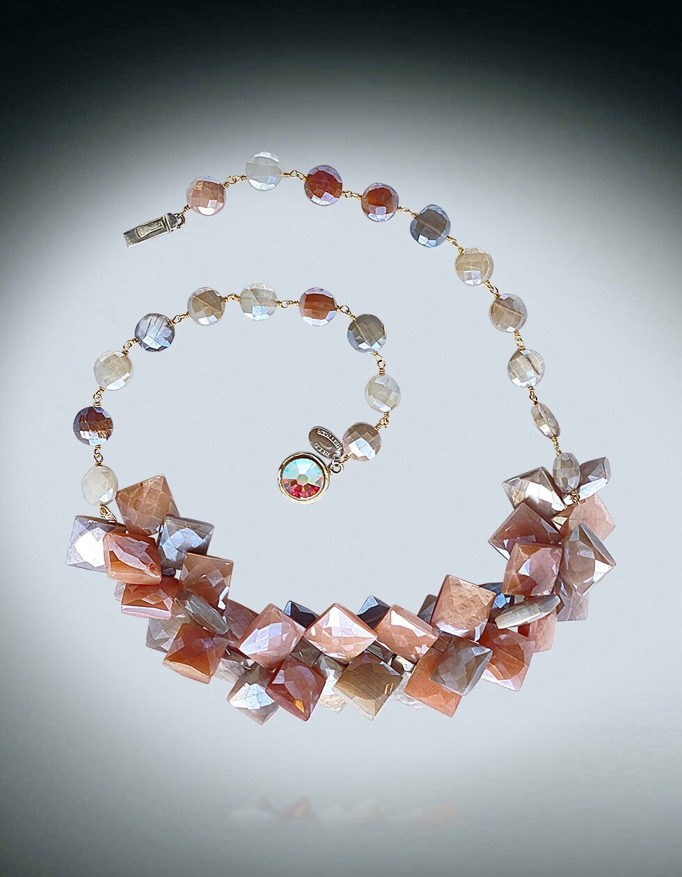 BRAND NEW-BESS HEITNER MYSTIC PEACH SILVER GRAY METALLIC MOONSTONE HEXAGON BIB