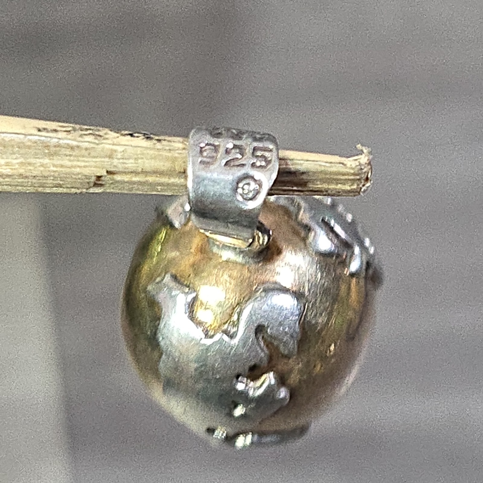 MEXICO 925 Sterling Silver – Vintage 2 Tone Globe Harmony Ball Pendant