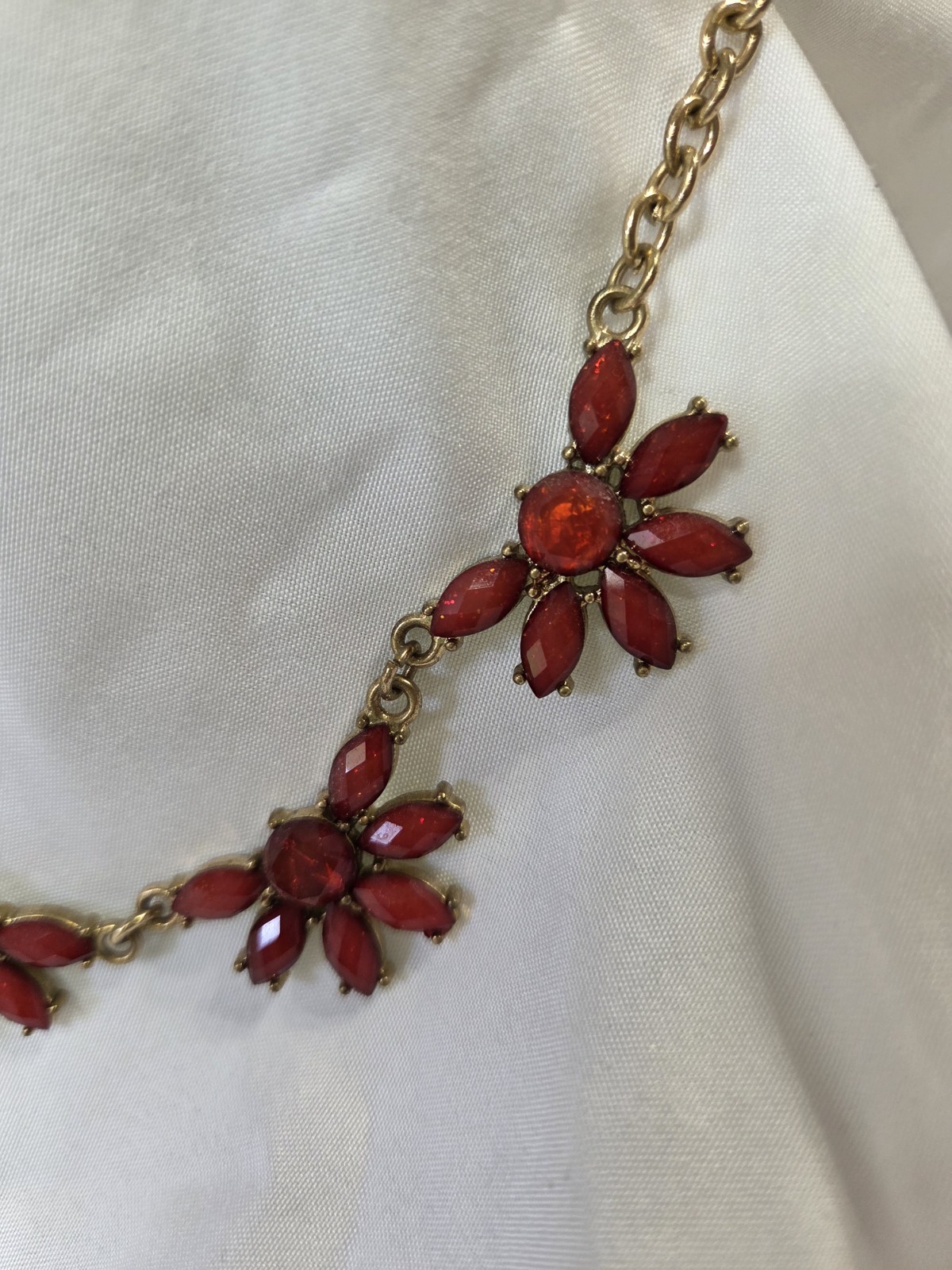 Gold Tone Cable Chain Necklace Red Crystal Flower Station Statement Lobster