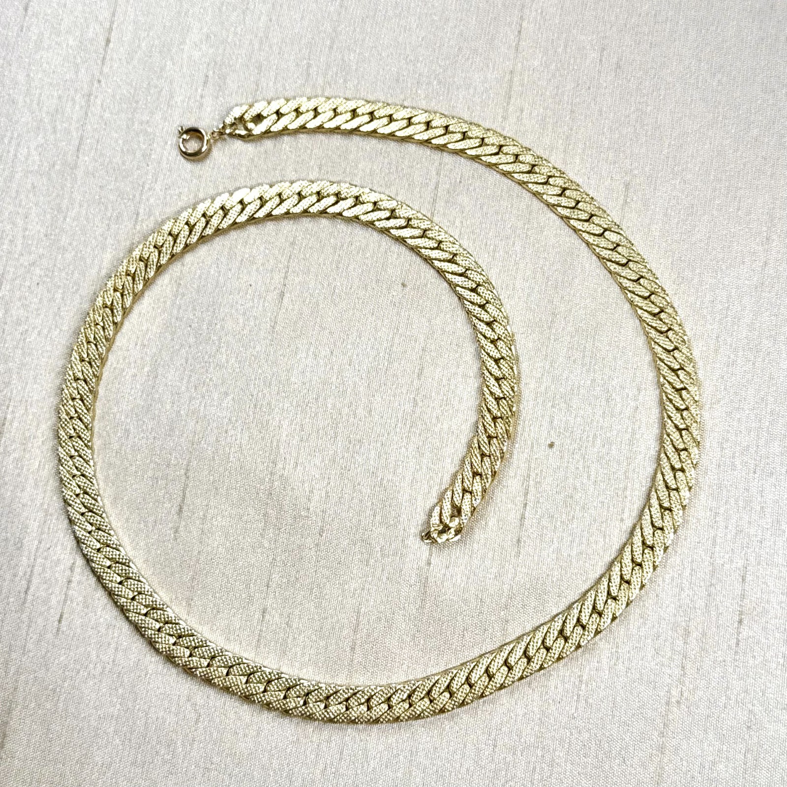 Gold Plated Flat Herringbone Chain Choker Necklace, Vintage Estate – 20 in