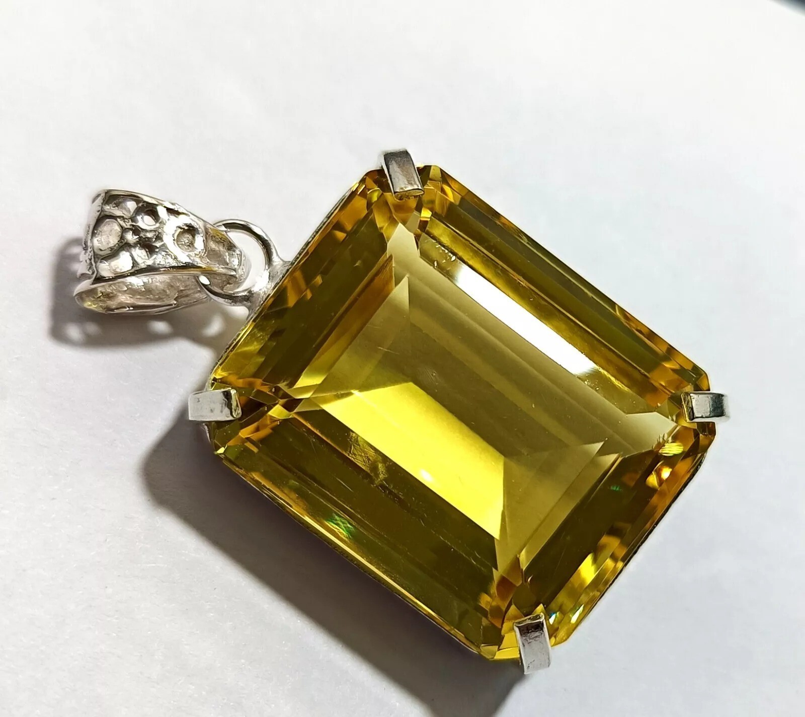 Emerald Shape Natural 91.40 Ct Yellow Citrine 925 Solid Silver Pendant Gemstone