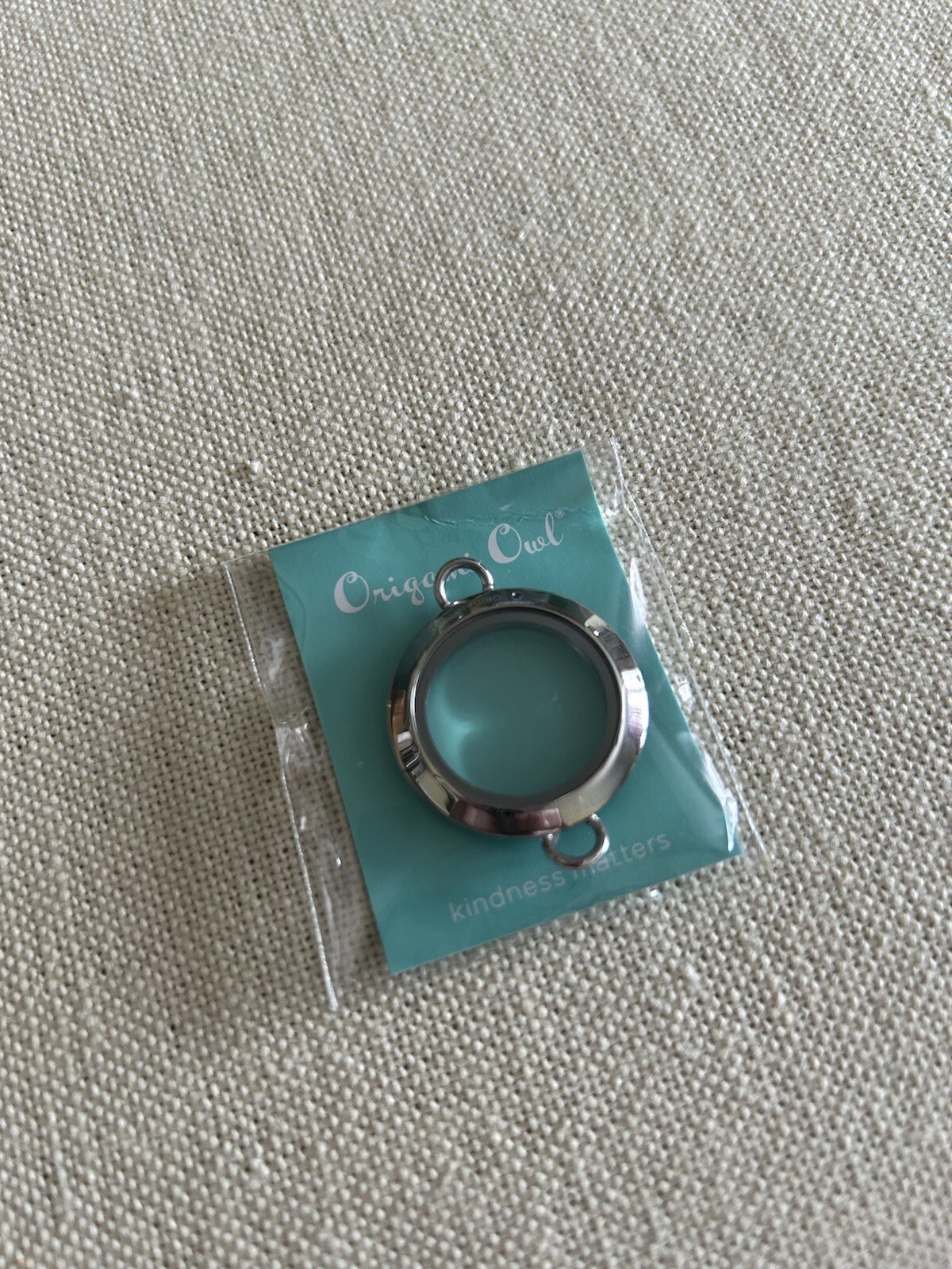 Authentic Origami Owl LK3038 Medium Silver Twist Link Locket BASE ONLY “NIP”