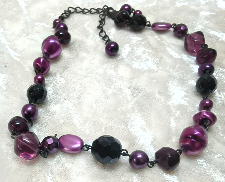 M&S Faux Pearl & Purple Glass Bead Necklace Gunmetal Tone 42-46cm Elegant