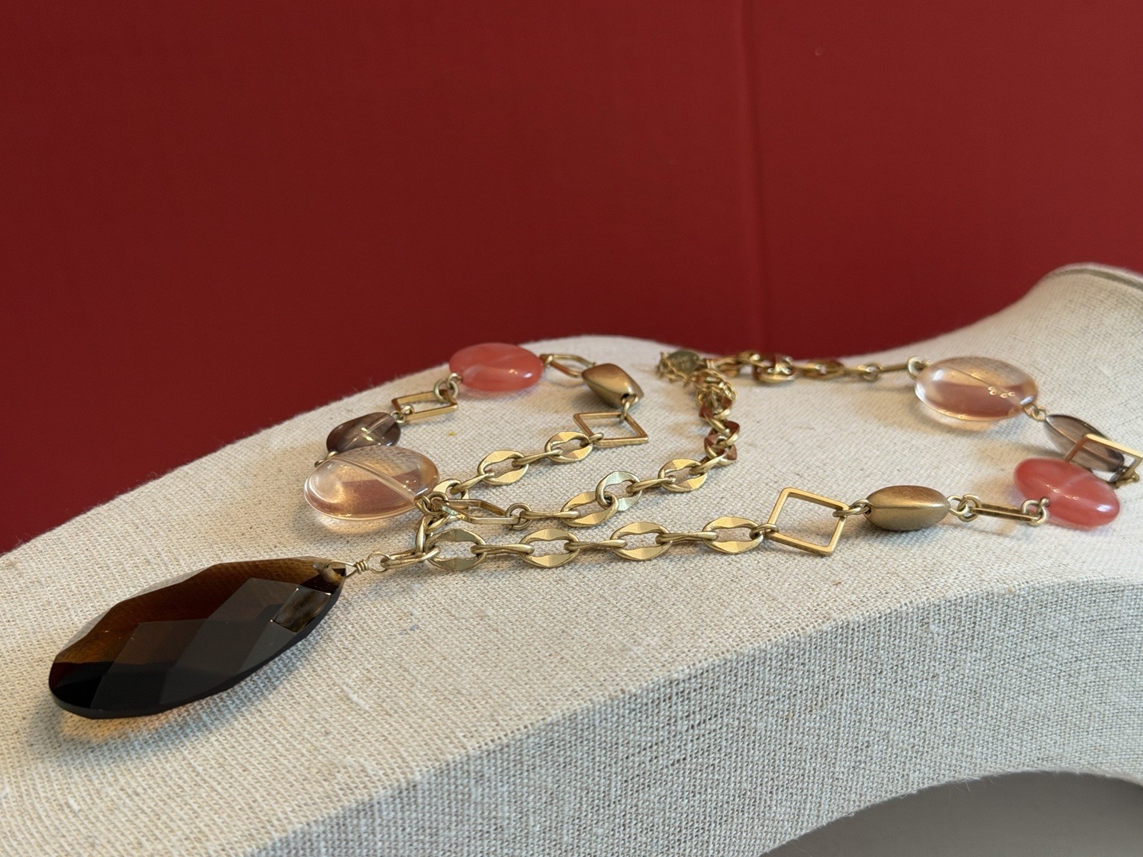 Lia Sophia HARMONY Necklace Glass & Resin Matte Gold Tone BinR