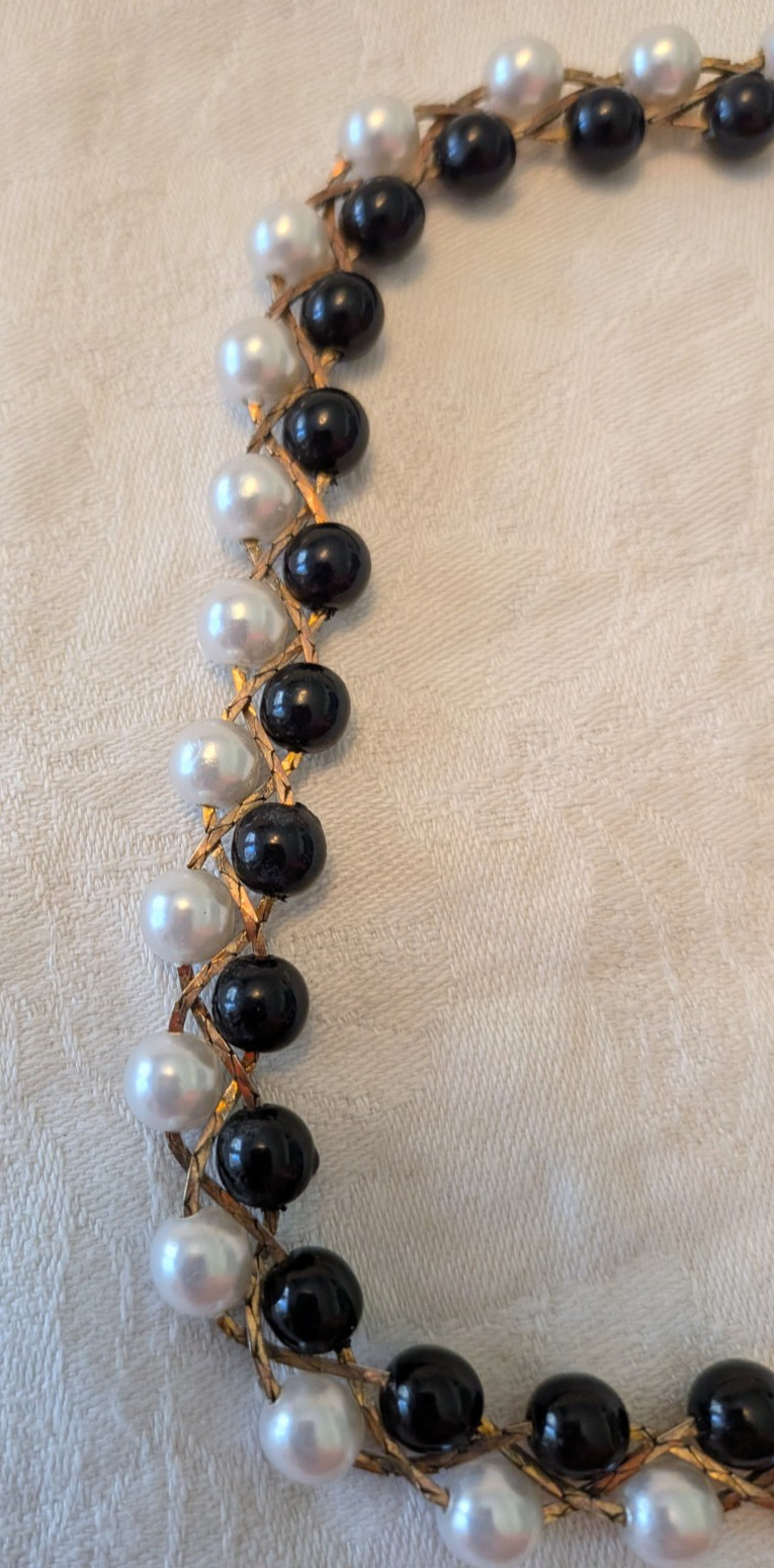 Necklace lot – 5 costume jewelry necklaces – Used-various lengths & composition