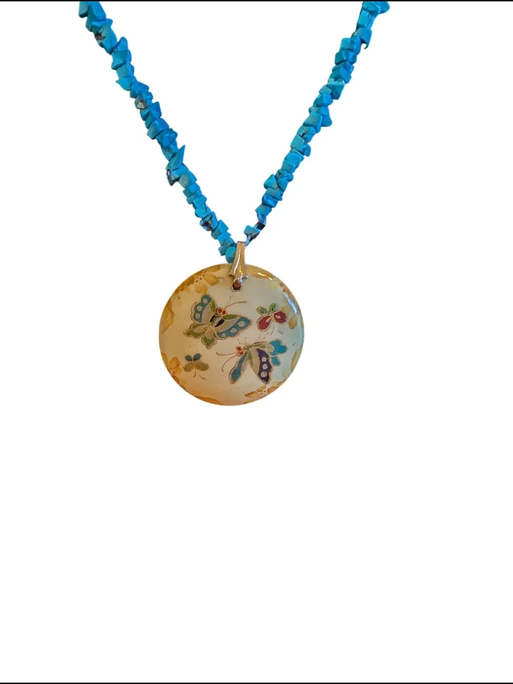 Turquoise Chip Bead Necklace with Floral Pendant – Blue