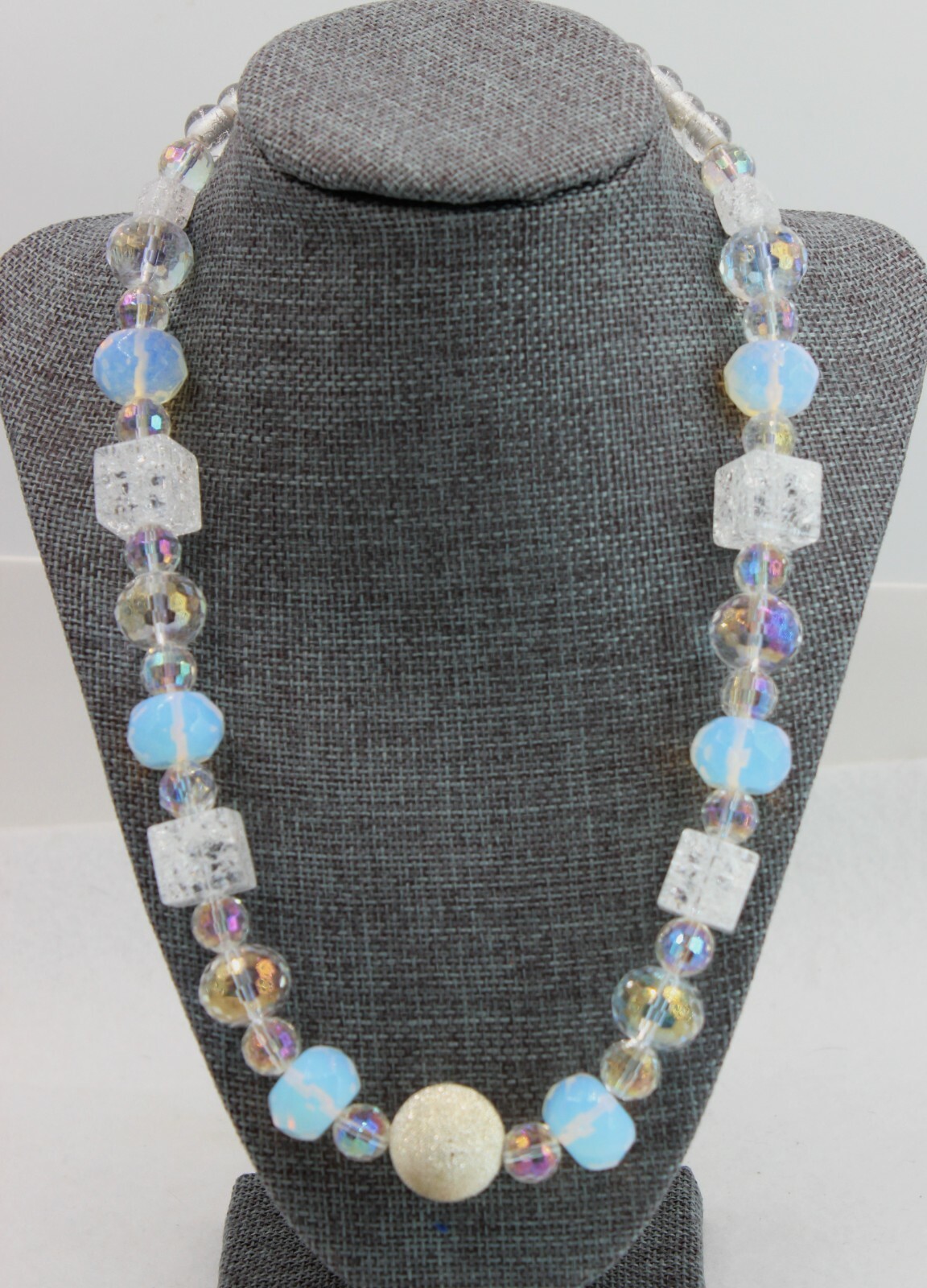 Various Shapes Crystal Clear Silver Iridescent Chunky Bead Necklace Pre-owned