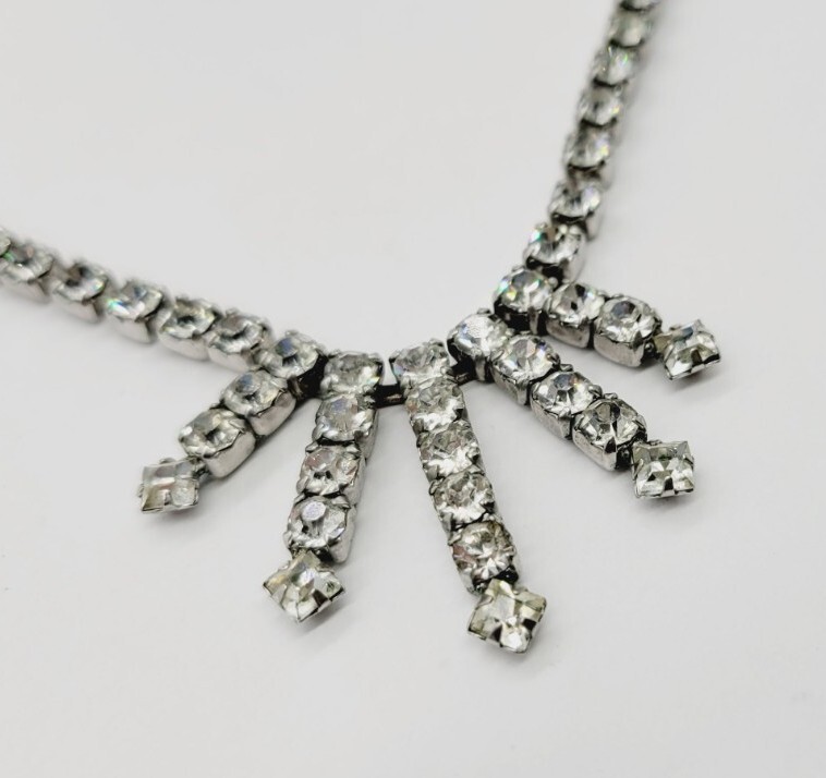 Crystal Rhinestone Necklace Bib Choker Runway Fringe Vintage 15 in