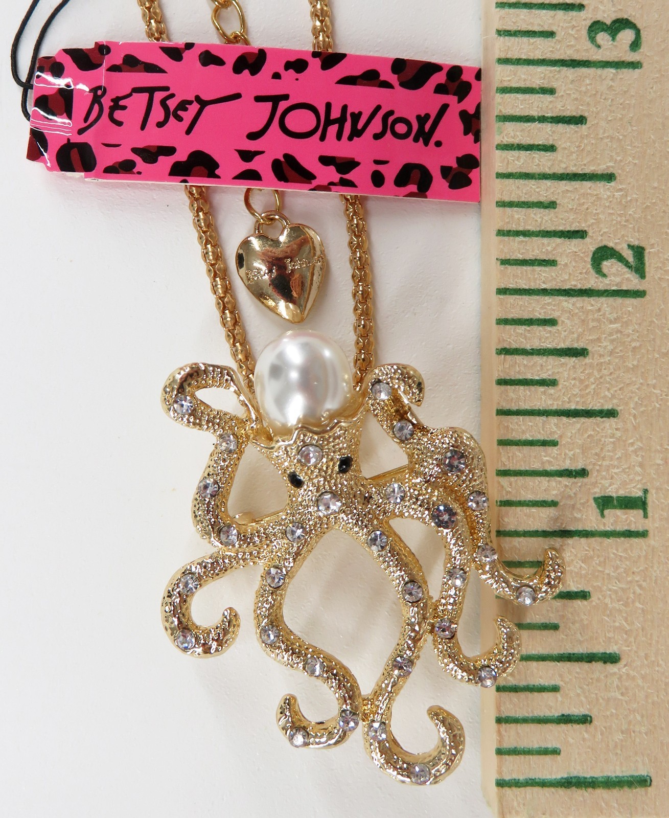 NWT- Betsey Johnson 3-D Goldtone Octopus Pearl Head w/Crystals Brooch Pendant