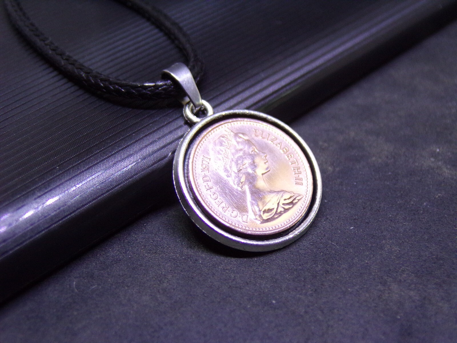 British Coin Jewellery – 1971 Queen Elizabeth Half Pence Coin Pendant Necklace