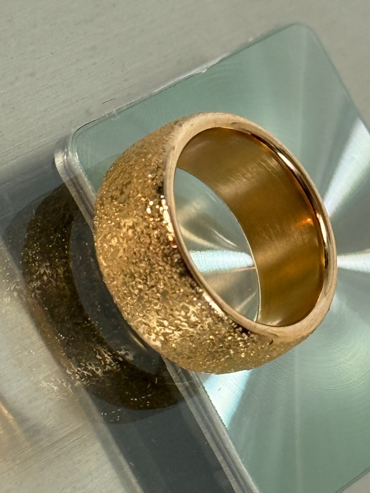 VOGA Collection (18K Gold Electroform), Pave Band Ring yellow Size: 7