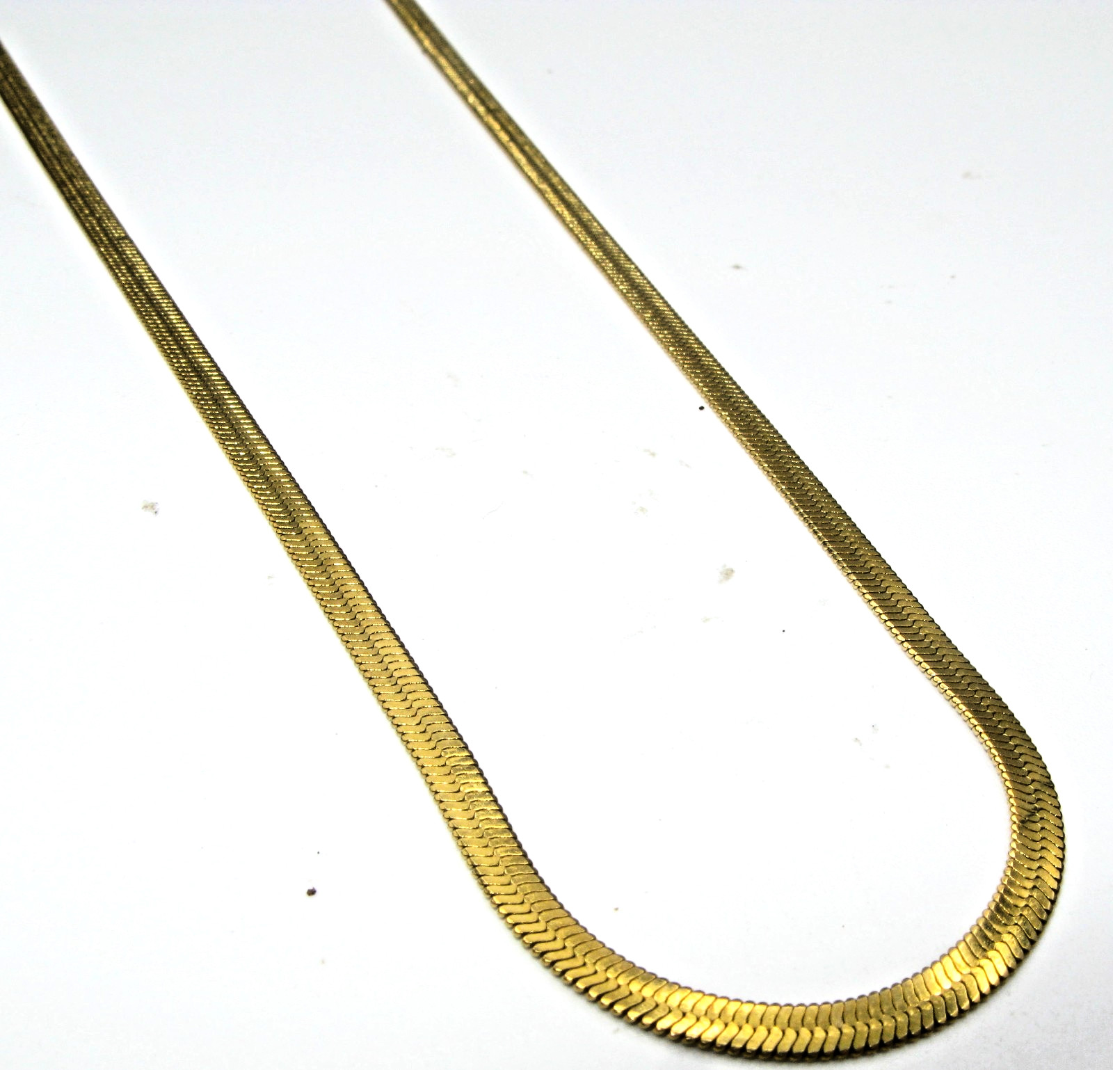 Elegant Gold Tone Herringbone Necklace 23 Inch Flat Chain Lobster Clasp Gift