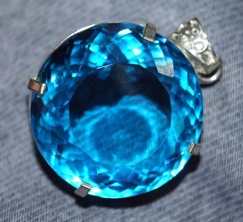 80 CT+ Flawless Blue Aquamarine Pendant 925 Sterling Silver Plated Jewelry