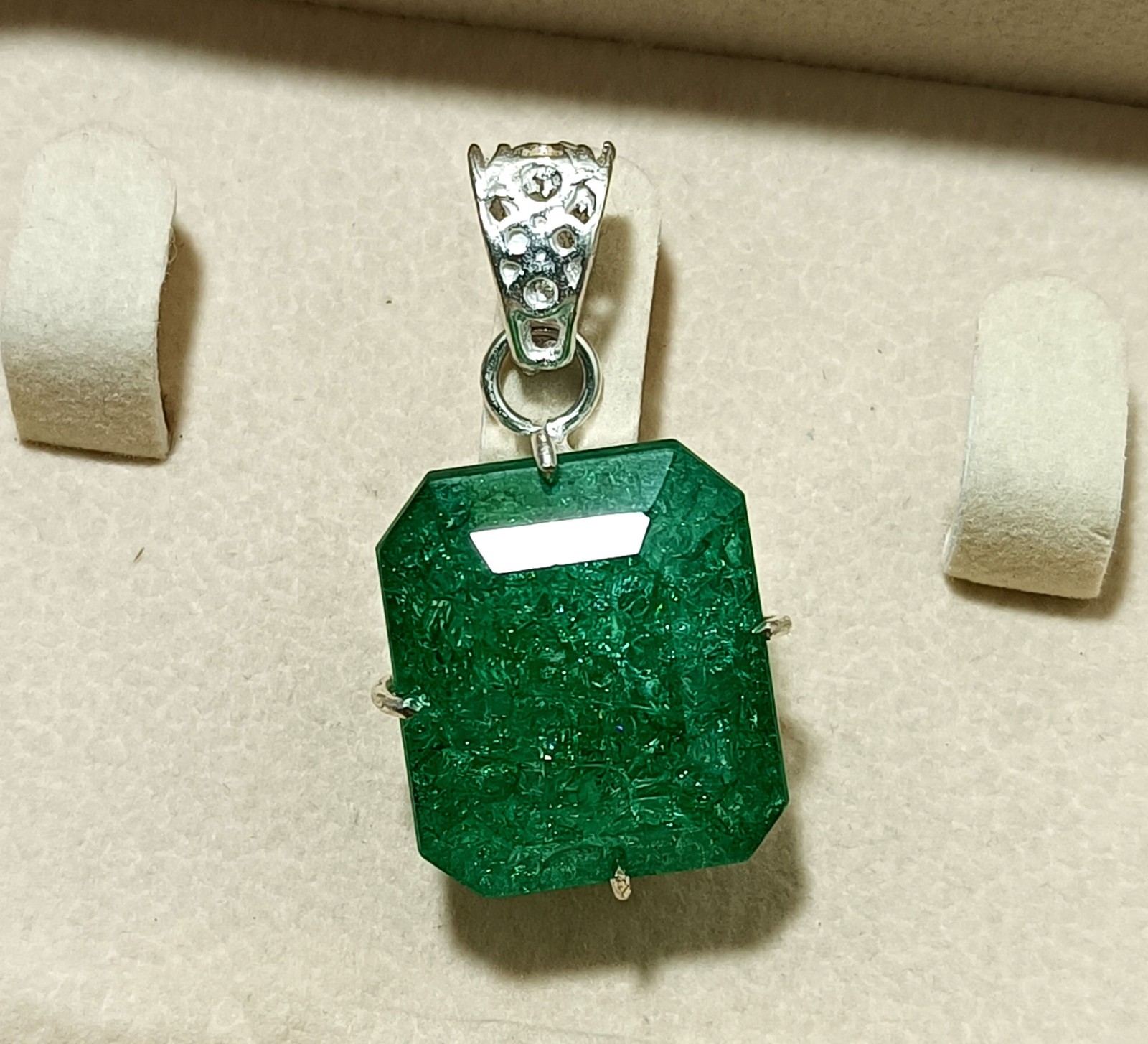 Certified 75.95ct Natural Emerald 925 Solid Silver Emerald Cut Pendant Gemstone