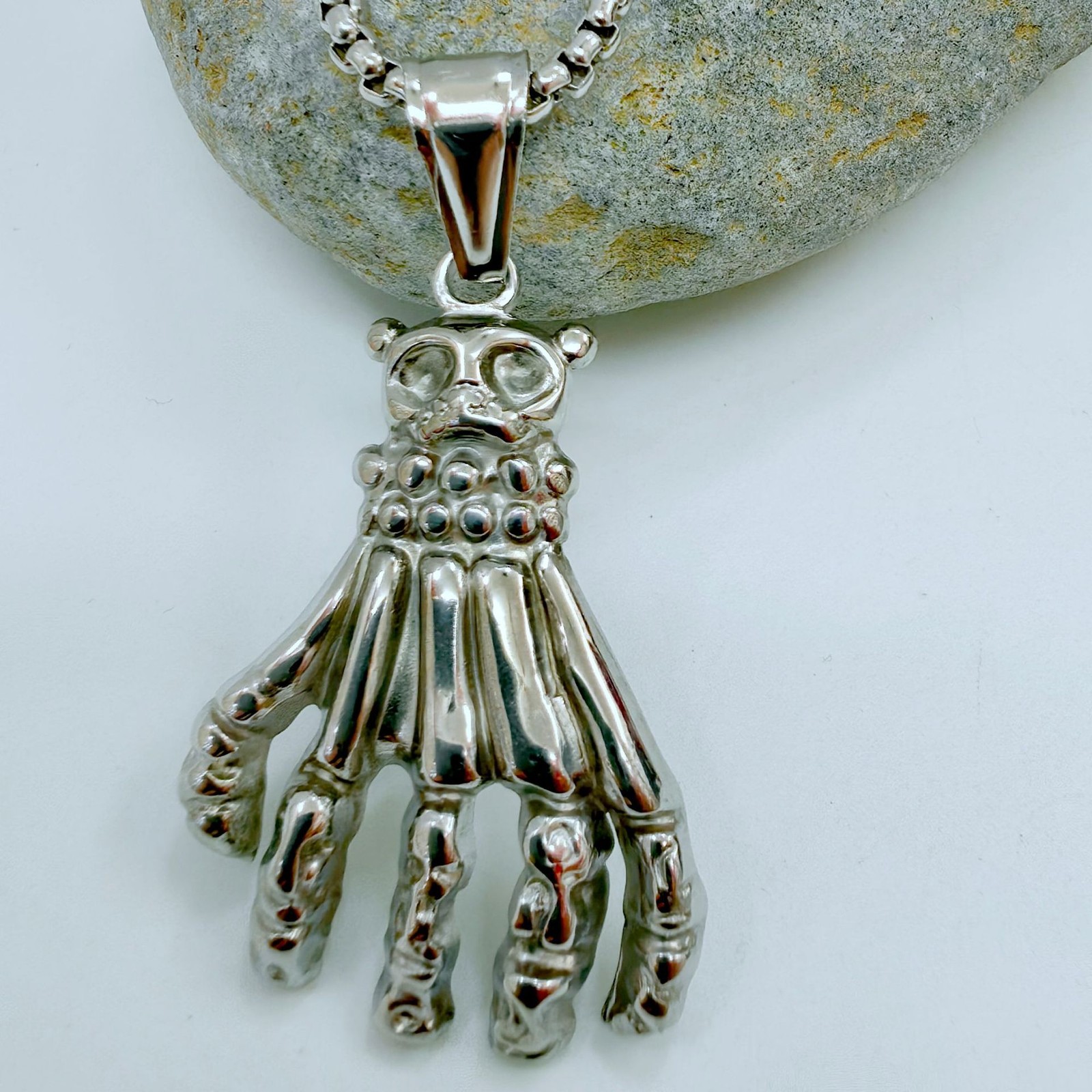 Gold Silver Black Hand Pendant Ideal Accessory For Motorcycle Hip Hop Fans