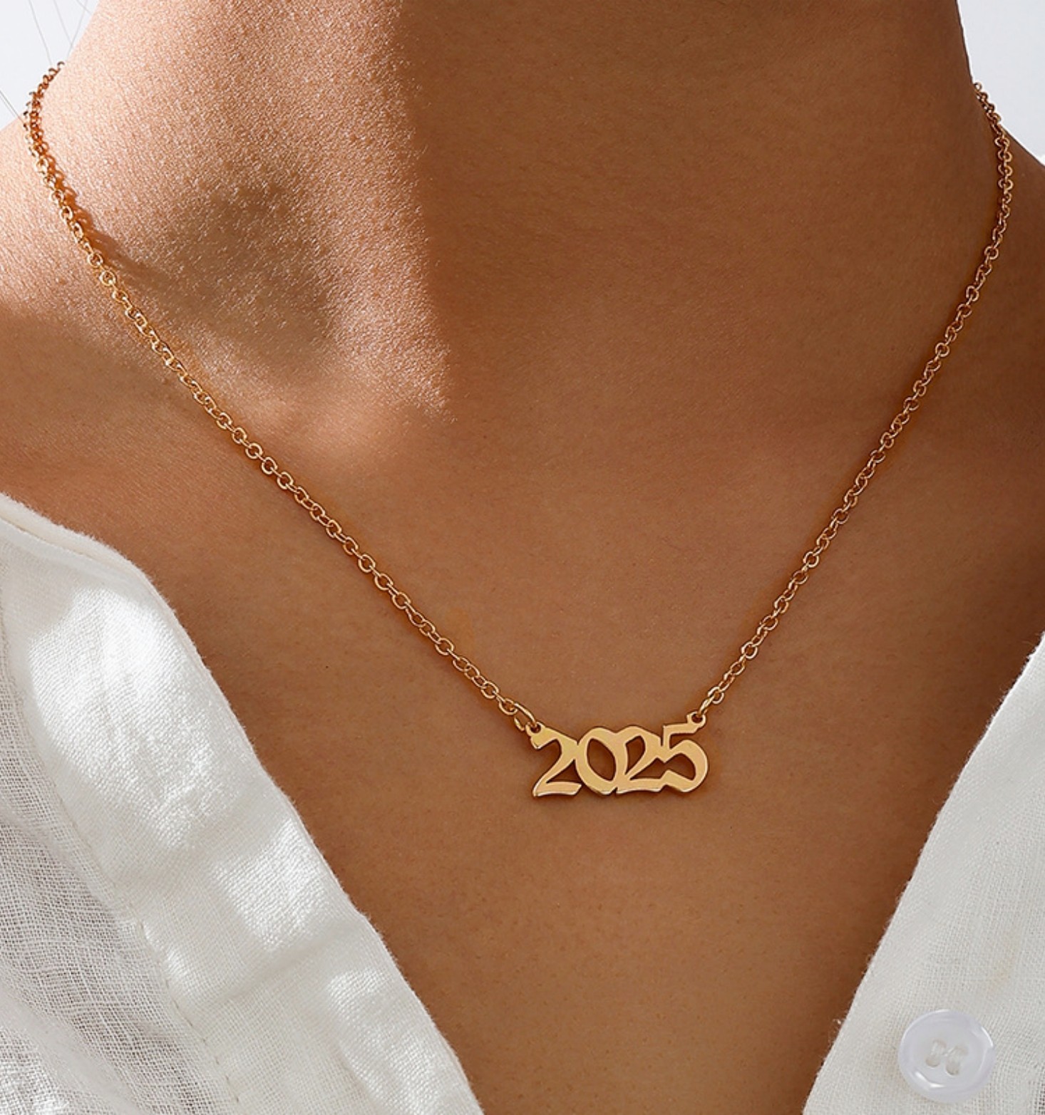 2025 Year Number Pendant Necklace Gold Plated Oval Chain Necklace Birthday Gift