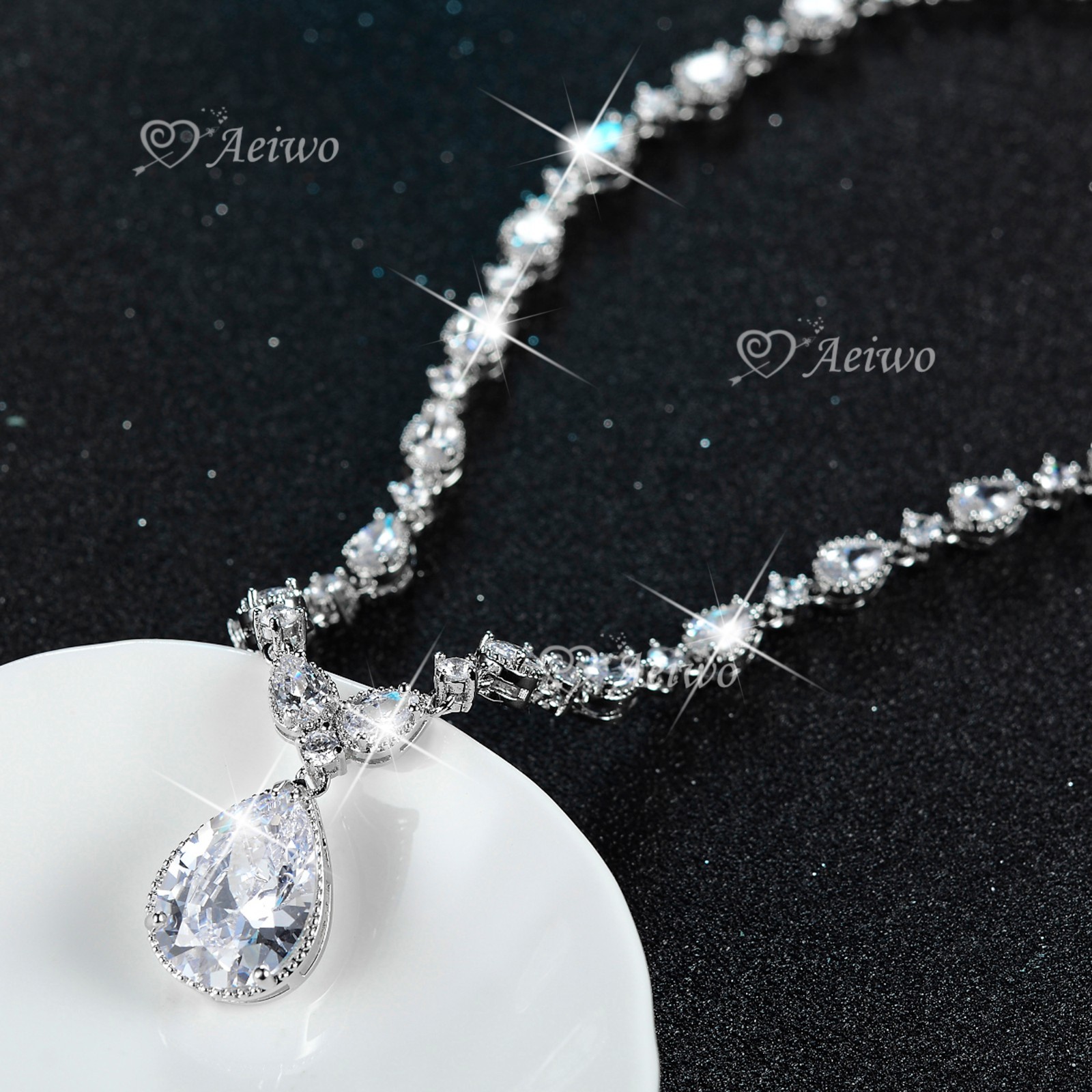18K WHITE GOLD FILLED SIMULATED DIAMOND WEDDING PARTY NECKLACE LUXURY