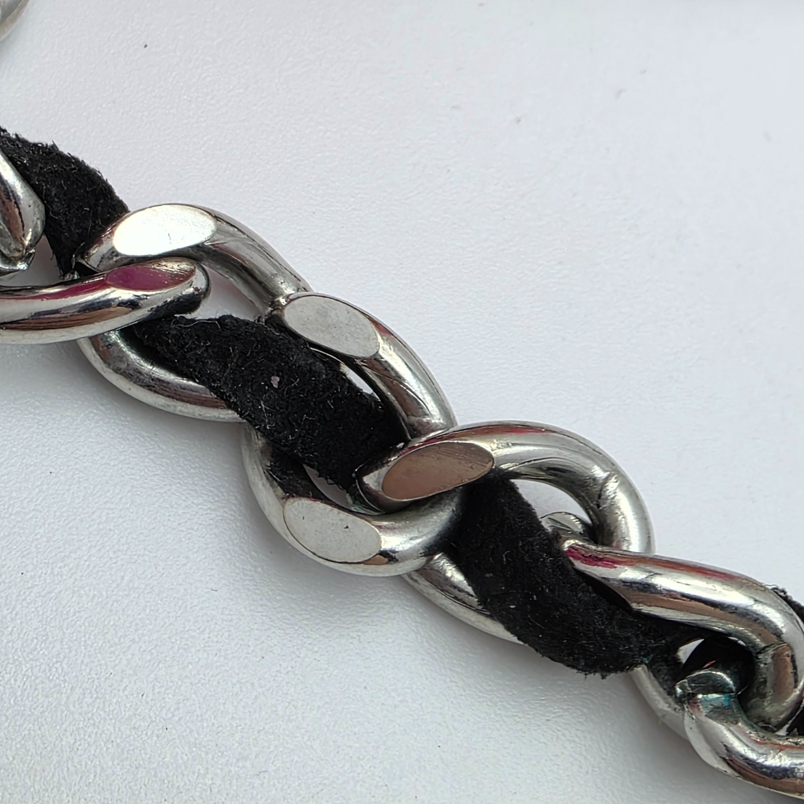 BEBE Silver Tone Heart Choker Necklace Leather Woven Curb Chain Logo 15 in