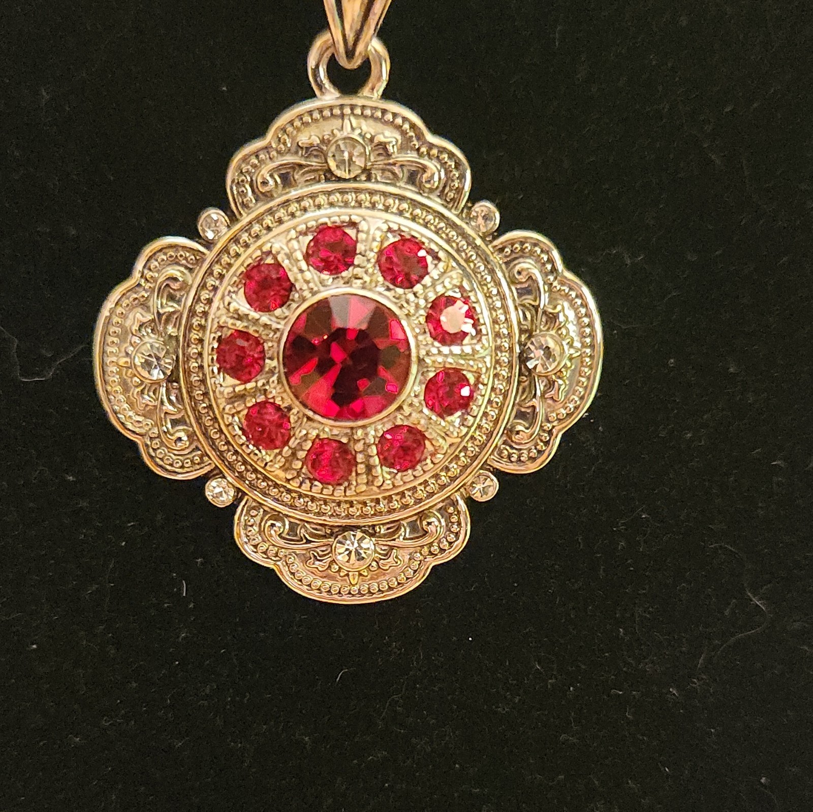 Ginger Snap Long Necklace With Magnetic Clasp