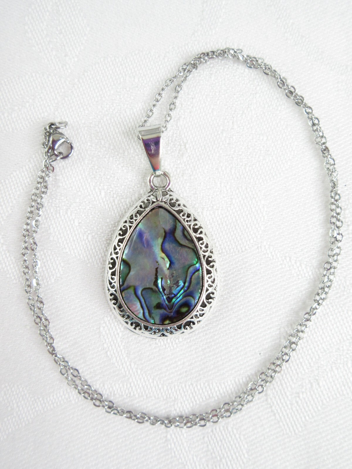 Abalone Shell Pendant Necklace Teardrop Silver Filigree Colorful Blue EXQUISITE