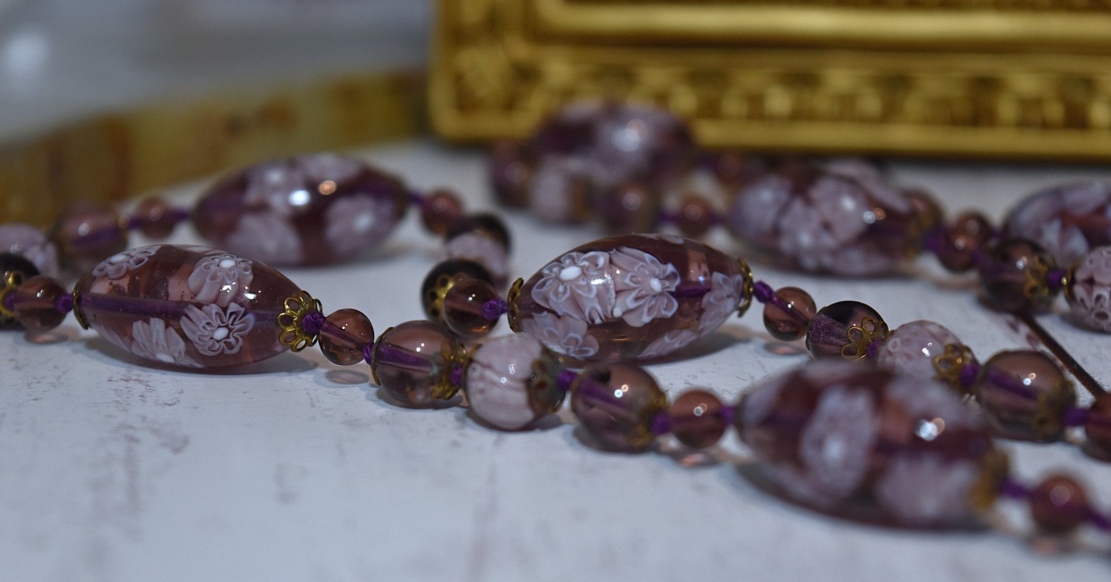 Vtg Venetian Murano Lavender Millefiori Glass Beaded Hand Knotted Necklace
