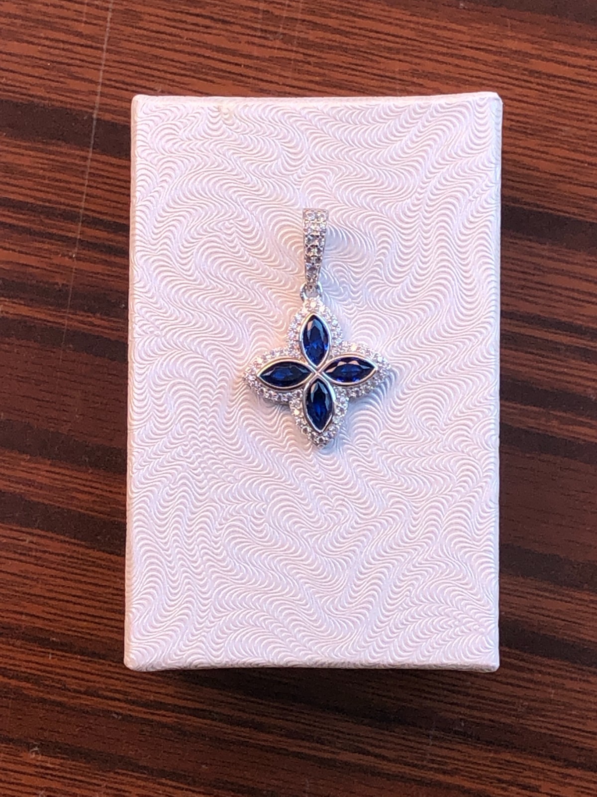 925 Sterling Silver Navy Blue Four Leaf Clover Flower CZ Pendant Women 17mm/28mm