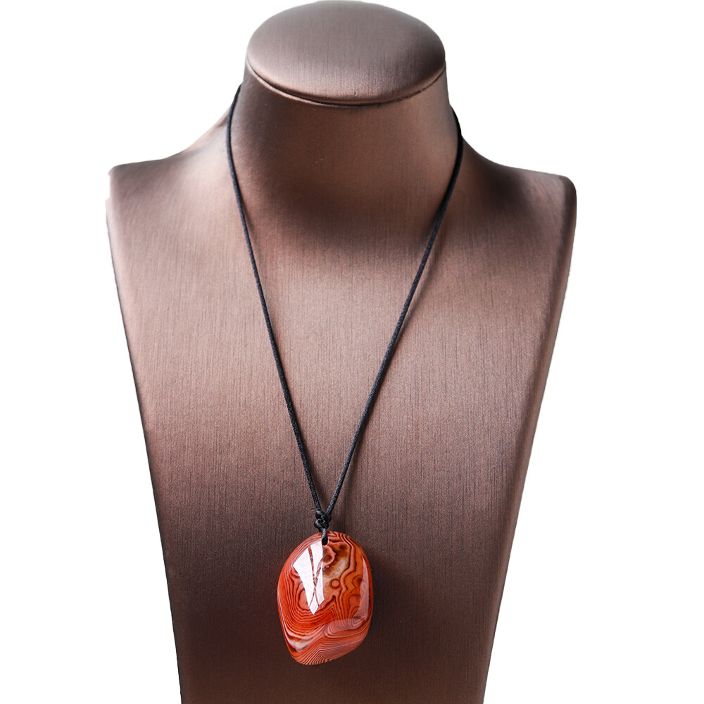 Natural Red Agate Crystal Stone Ornaments Pendant Jewelry Necklace(Random Shape)