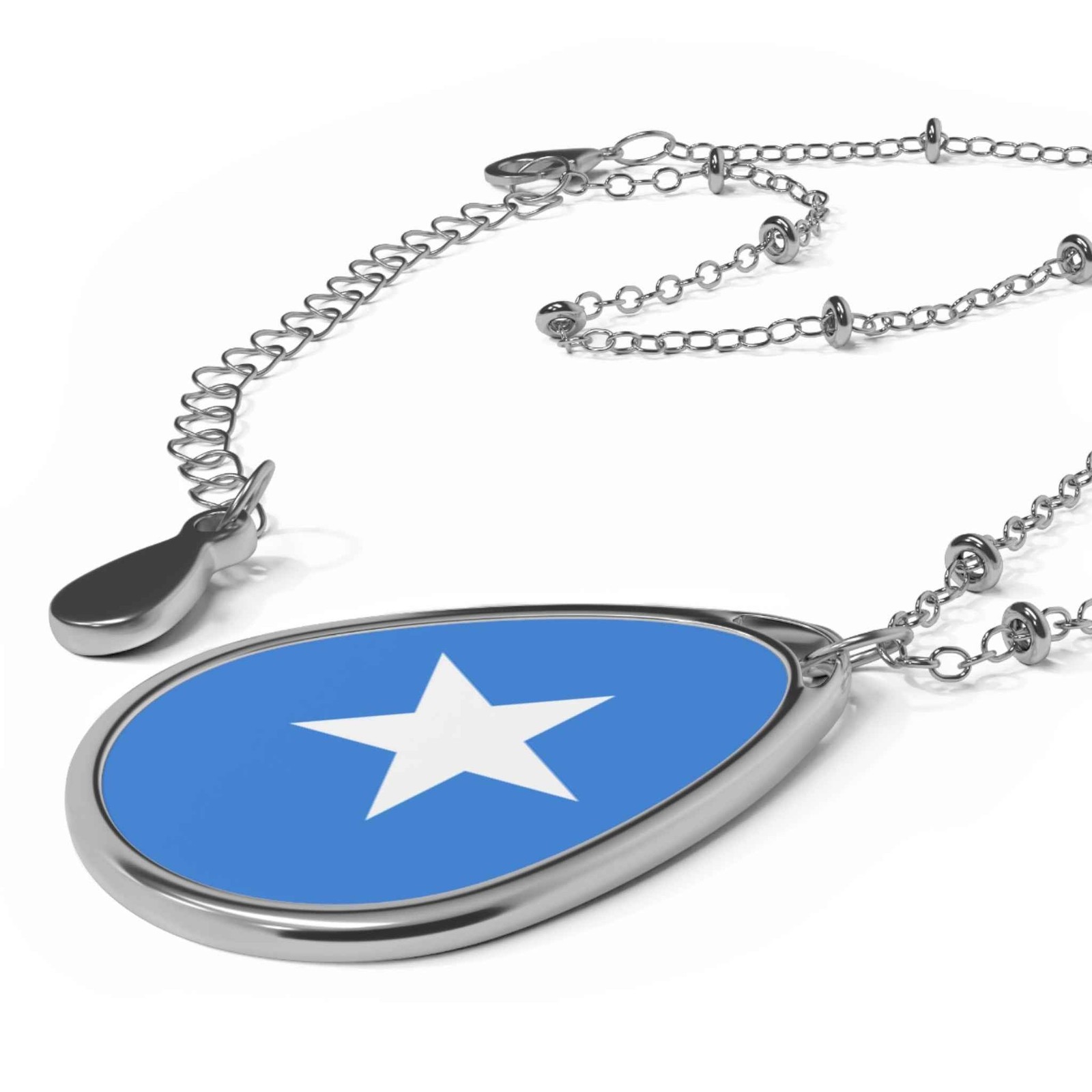 Somalia Flag Necklace – Somali Heritage Oval Pendant – One Size / Silver