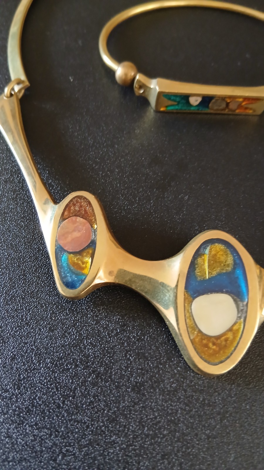 Brass Necklace And Bangle With Beautiful Enamel Design Hook Clasp