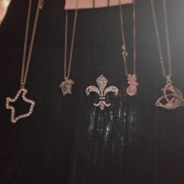 5 NECKLACES AT A GREAT PRICE $13.95