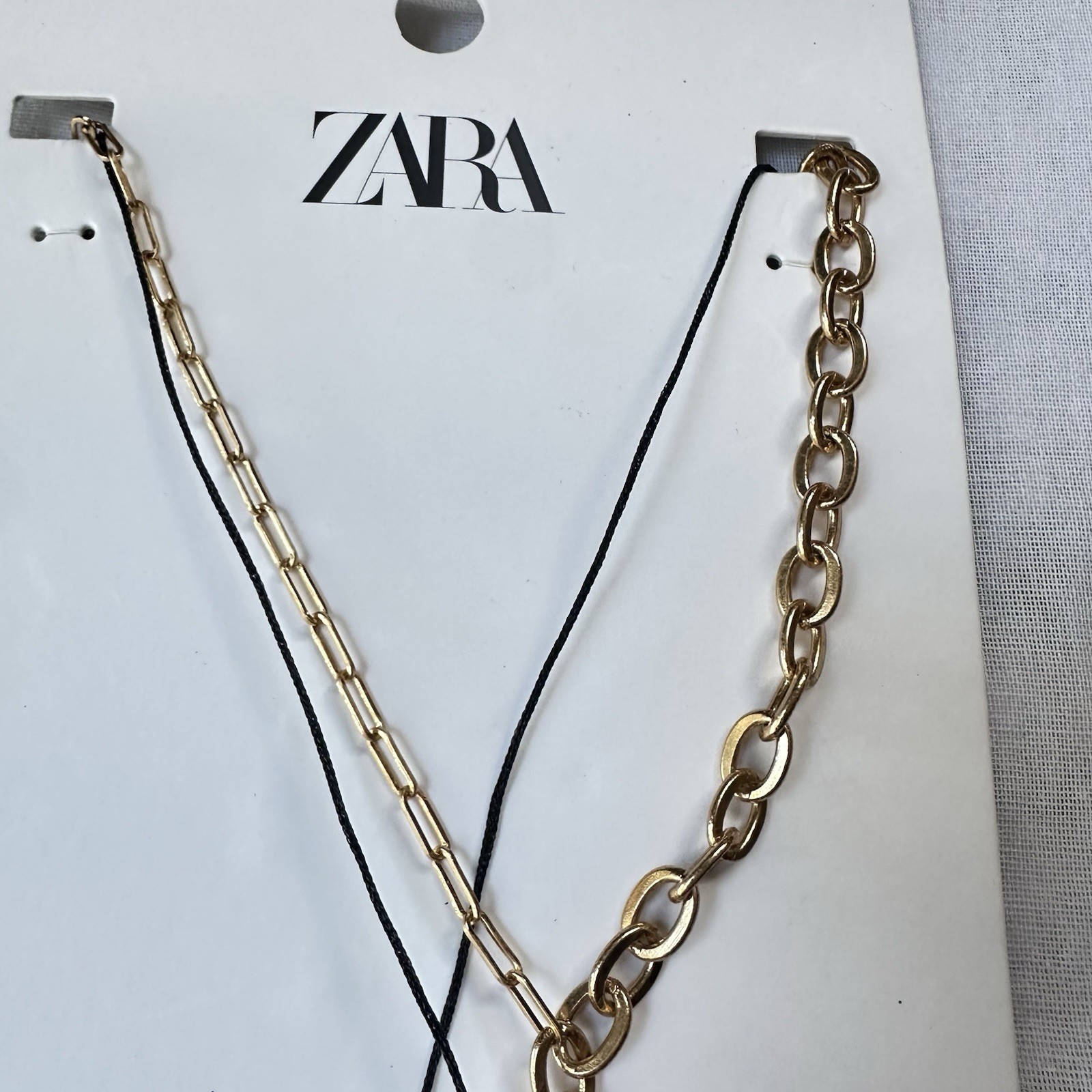 New Zara Pack of Two Vase Necklaces 1856/242 Gold Black