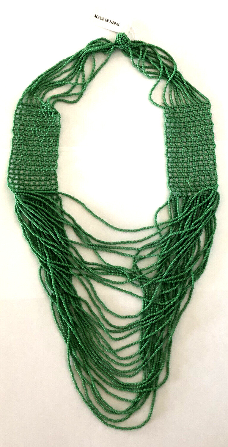 BEAUTIFUL RARE GREEN POTAY 14″ WATERFALL NECKACE MADE IN NEPAL