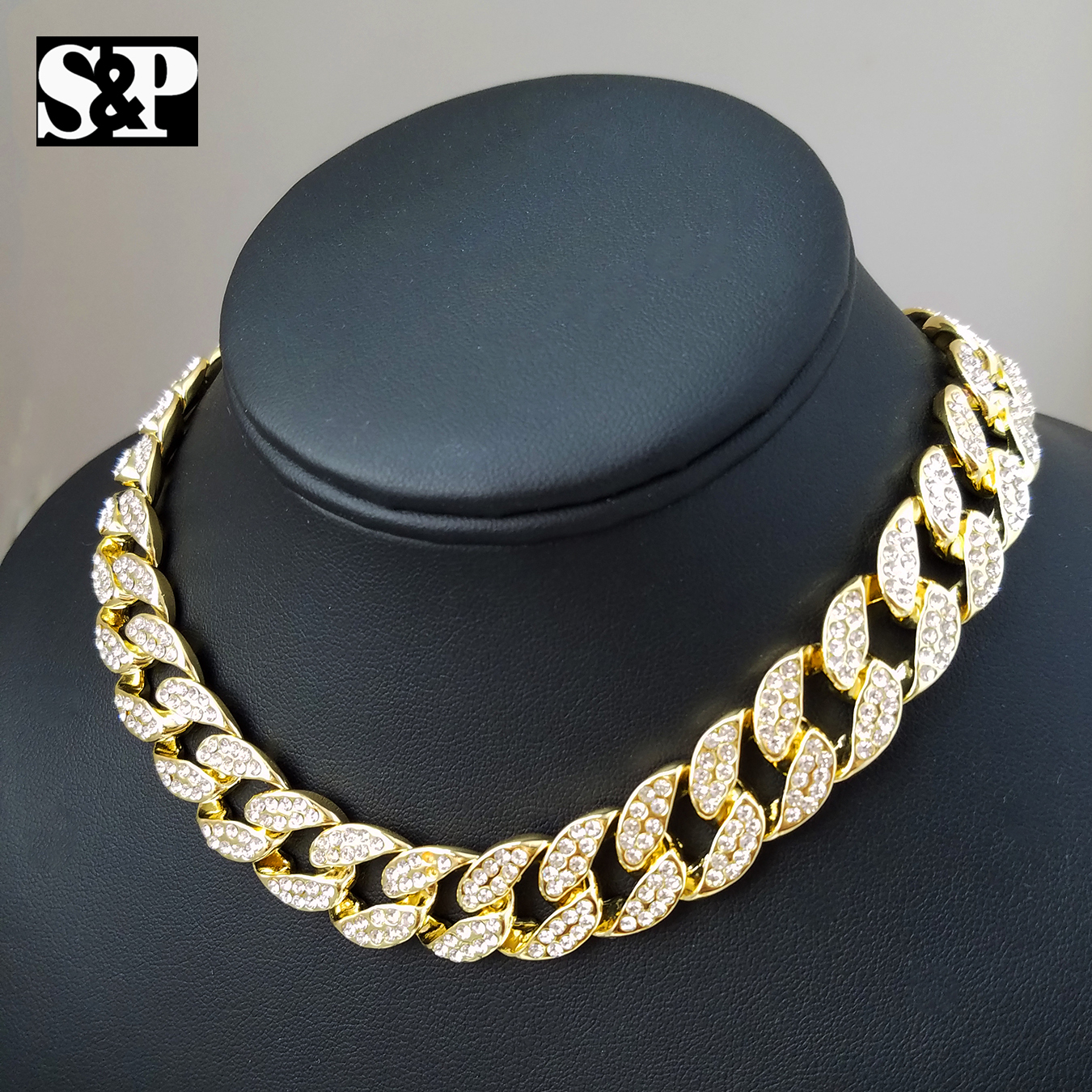 Hip Hop Lab Diamond Syrup Bottle Pendant & 18″ Full Iced Cuban Choker Chain Set