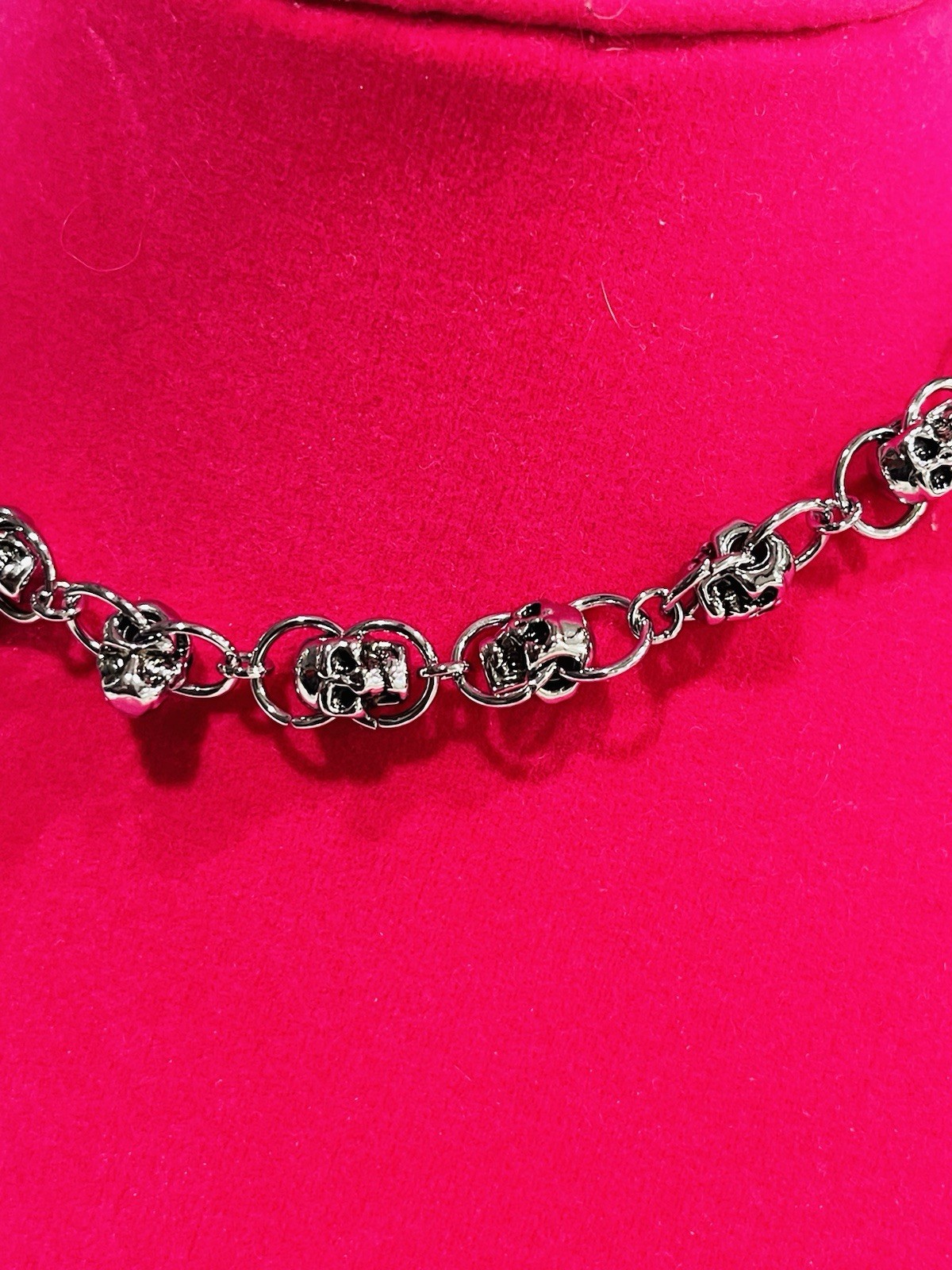 Dalmata Skull Chain Necklace Chocker