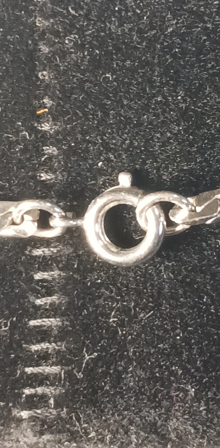 Silver Tone Flat Herringbone Style Chain Necklace 15” Non Magnetic Classic