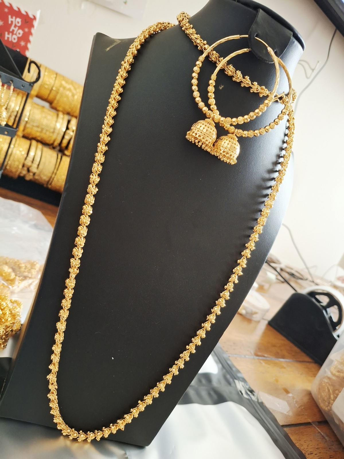 Gold polished high quality daily use hoop with 100cm large necklace malla design